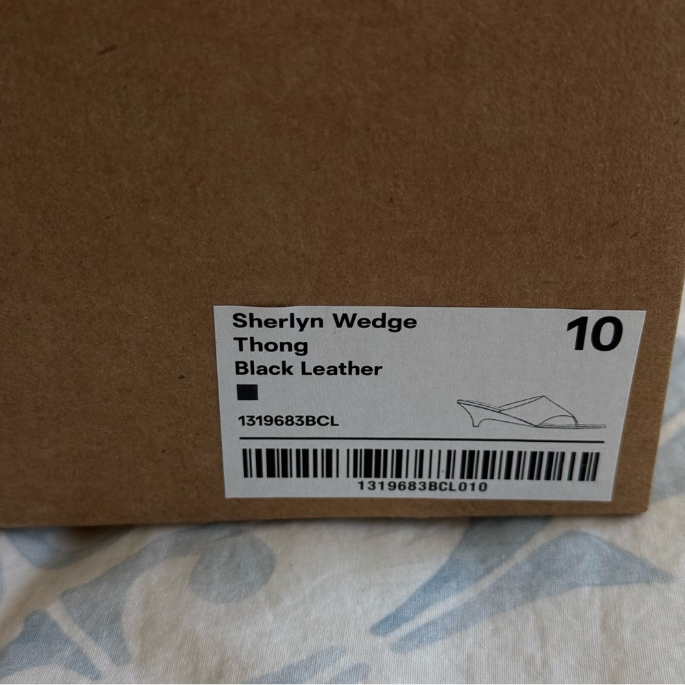 Reformation Sherlyn Wedge Thong - 10 - Picture 10 of 11